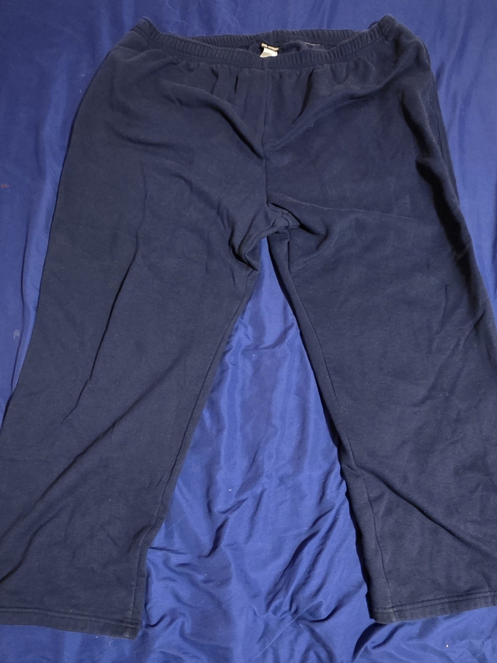 2XL Big Men's Open Leg Navy SweatPants with side pockets.